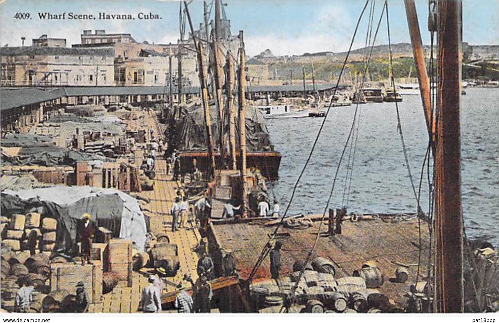 Caraibes Caribbean - CUBA - HAVANA La Havane : Warf Scene - CPA Colorisée - Antilles - Cuba