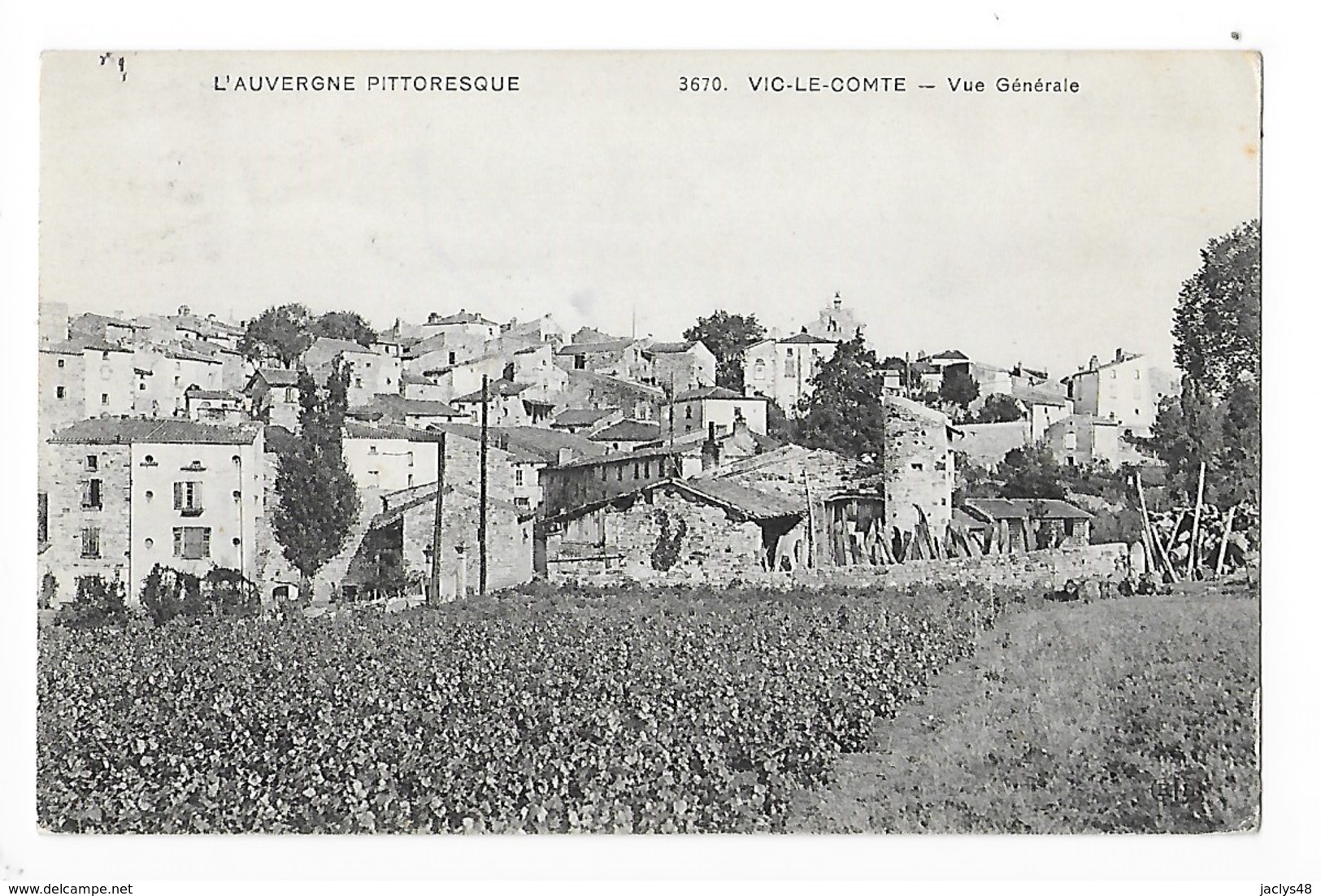 VIC Le COMTE  (cpa 63)   Vue Générale    -  L  1 - Vic Le Comte