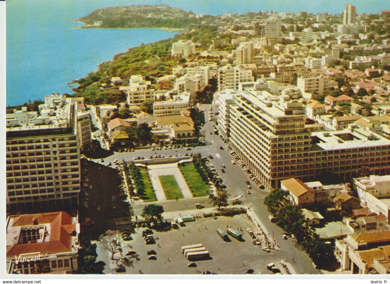 C.P. - PHOTO - DAKAR - VUE AÉRIENNE DU CENTRE DE LA VILLE ET DE LA PLACE COLBERT - 86 - VINCENT - Sénégal