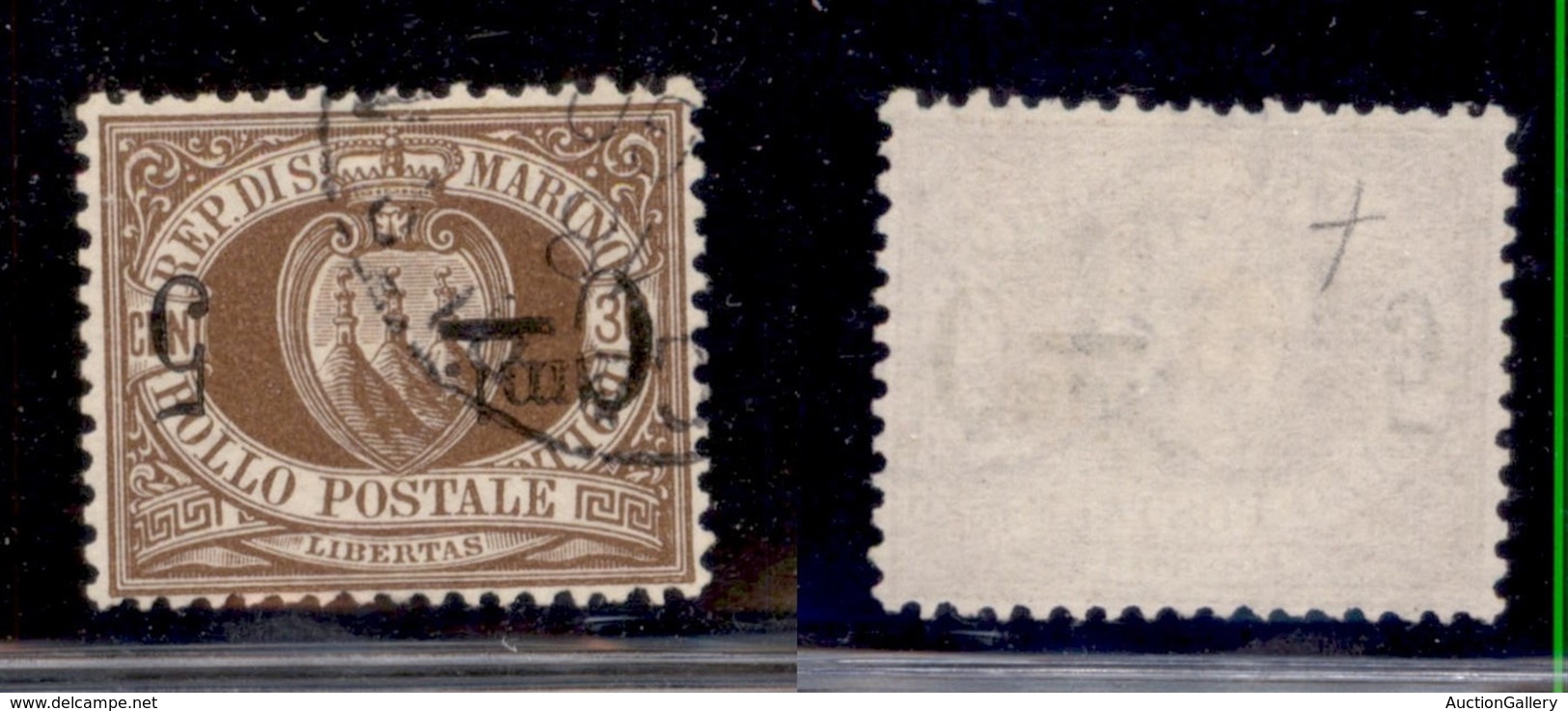 SAN MARINO - 1892 - 5 Cent Su 30 Stemma (9a) - Soprastampa Capovolta - Usato (225) - Sonstige & Ohne Zuordnung