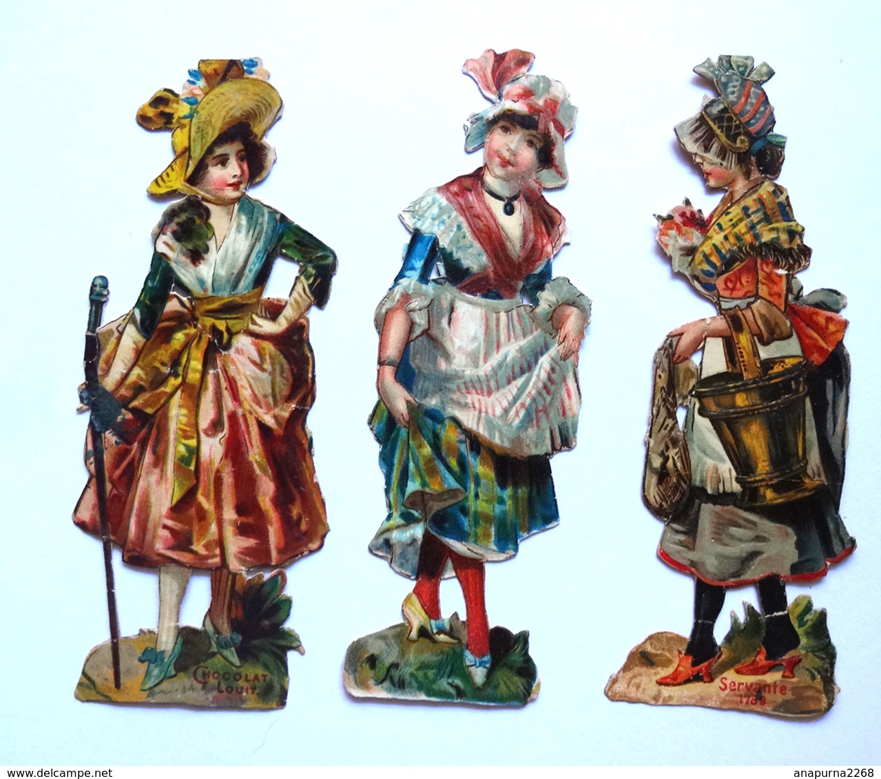 3 CHROMOS DECOUPIS..... ....H  12 Cm.....FEMMES COSTUMES  EPOQUE 1700 DONT UN CHOCOLAT LOUIT... - Autres & Non Classés