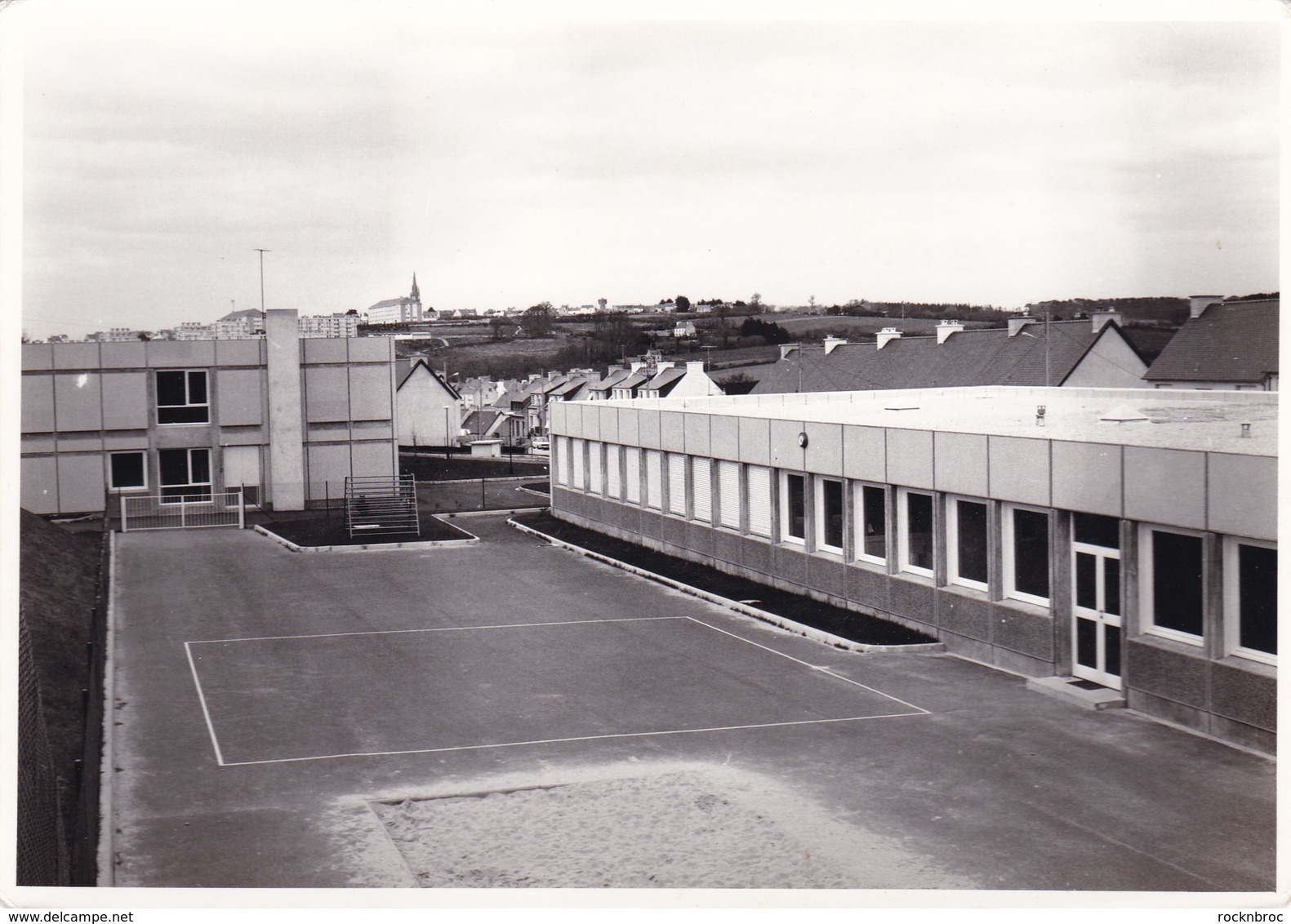 LOT de 30 anciennes photos de DOUARNENEZ et alentours, années 60/70, à identifier (30 SCANS)