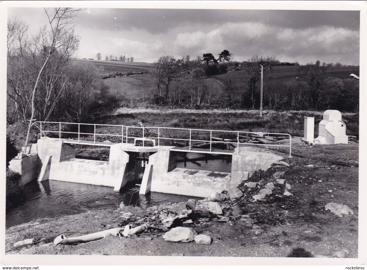 LOT de 30 anciennes photos de DOUARNENEZ et alentours, années 60/70, à identifier (30 SCANS)