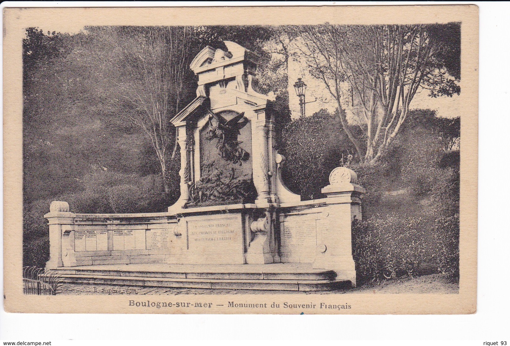 BOULOGNE-sur-MER - Le Monument Du Souvenir Français - Boulogne Sur Mer