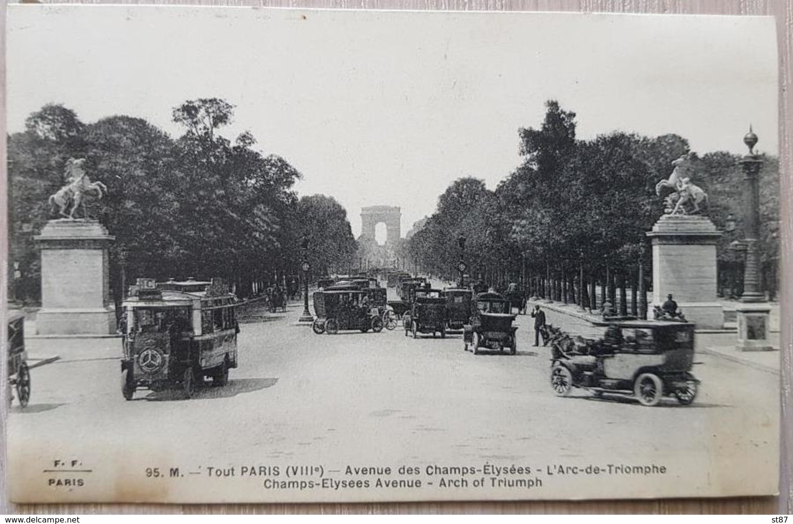 France Paris Cars Glue On The Backside - Altri & Non Classificati