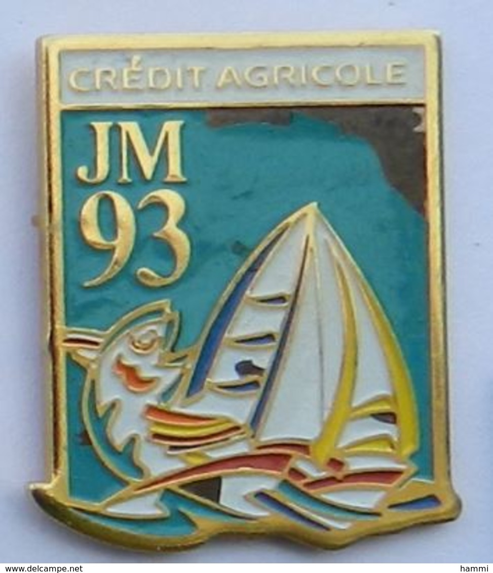 A41 Pin's Sport Voile Crédit Agricole Banque JM93 Voilier Poisson  Achat Immédiat Immédiat - Banken