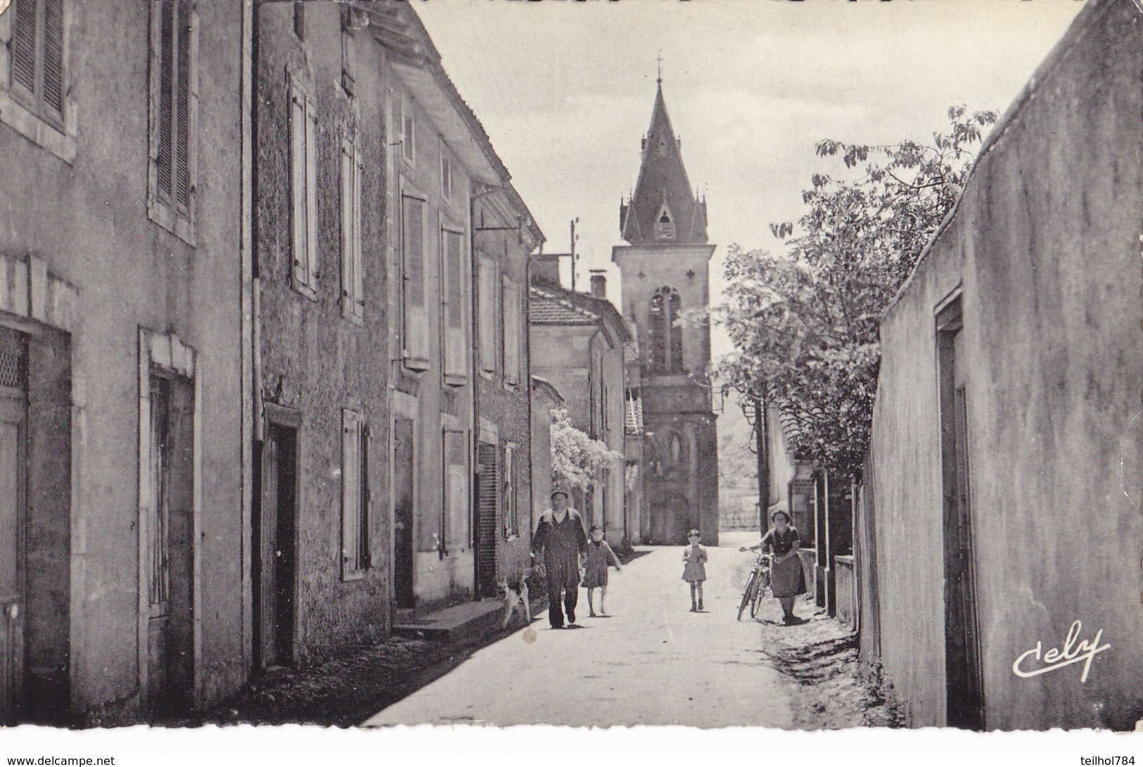 CAMPAGNE  RUE DE L EGLISE - Autres & Non Classés