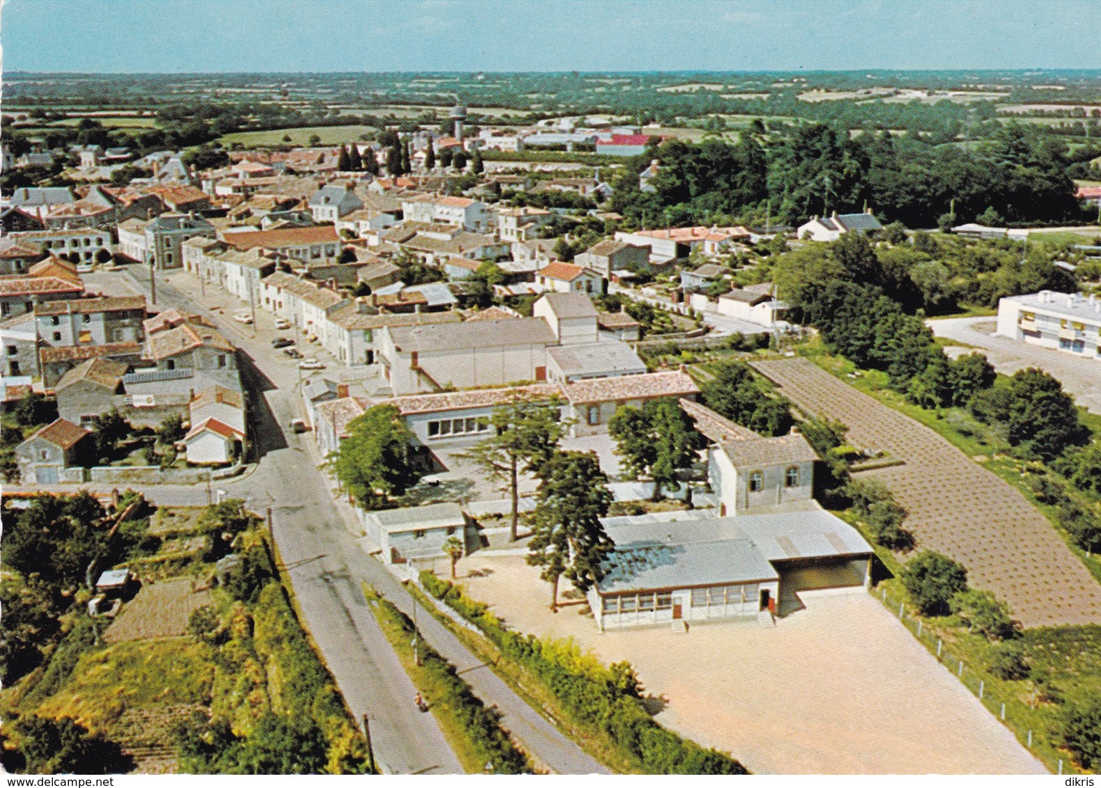 85-LES MOUTIERS-LES-MAUXFAITS- LE C.E.G ET L'HERMITAGE-CPSM - Moutiers Les Mauxfaits