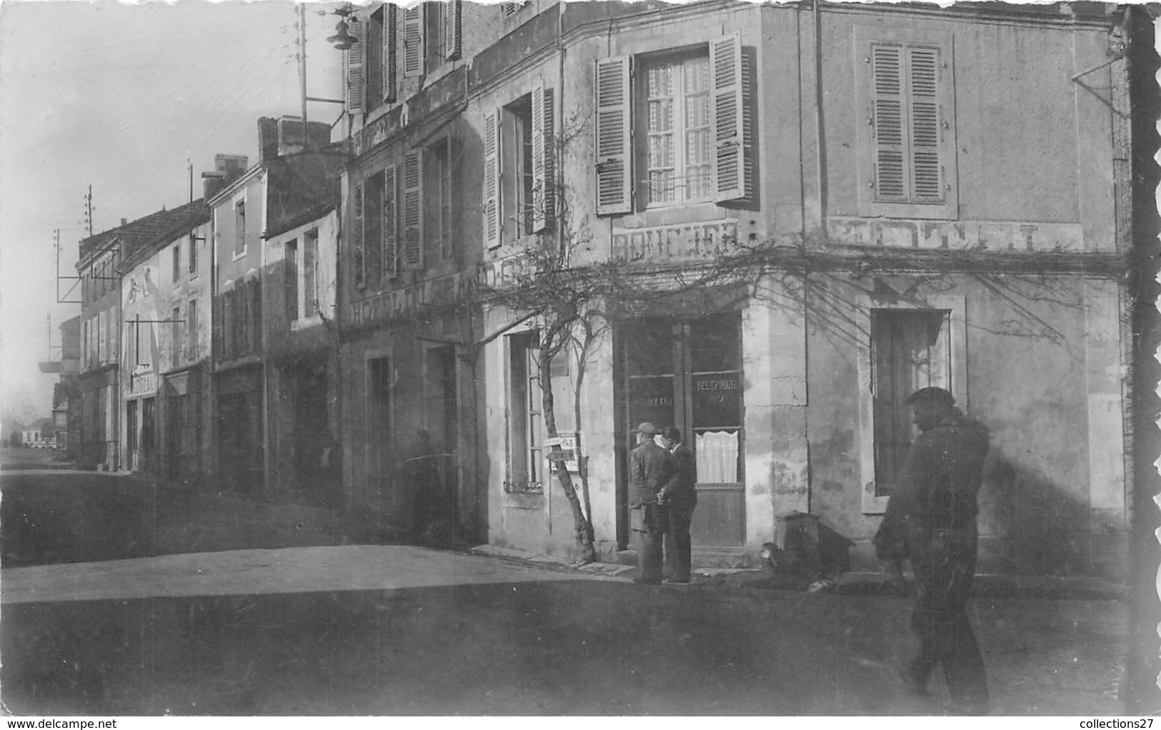 79-COULONGES-SUR-L'AUTIEZ- HÔTEL DU GRAND CERF AUX QUATRE-COINS - Coulonges-sur-l'Autize