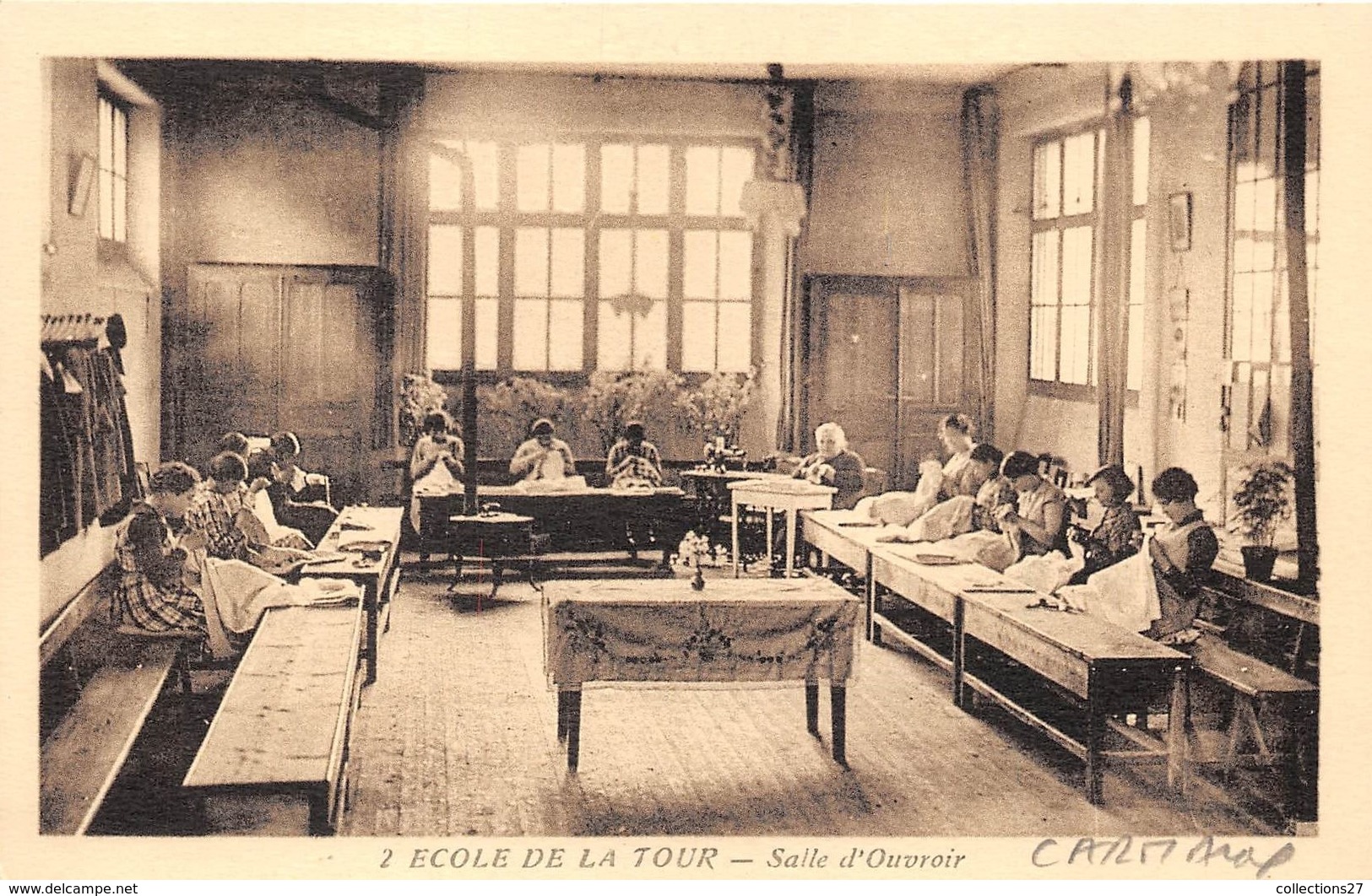 81-CARMAUX- ECOLE DE LA TOUR- SALLE D'OUVROIR - Carmaux