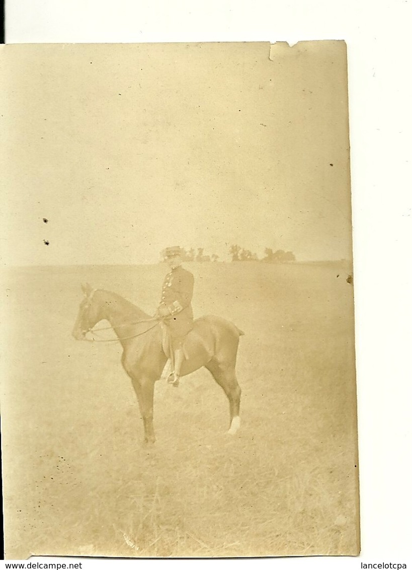 PHOTO TRES ANCIENNE / SOLDAT A CHEVAL - Anciennes (Av. 1900)