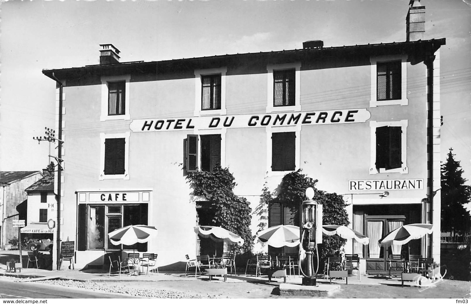 Saint Laurent En Grandvaux Hôtel Pompe à Essence - Autres & Non Classés