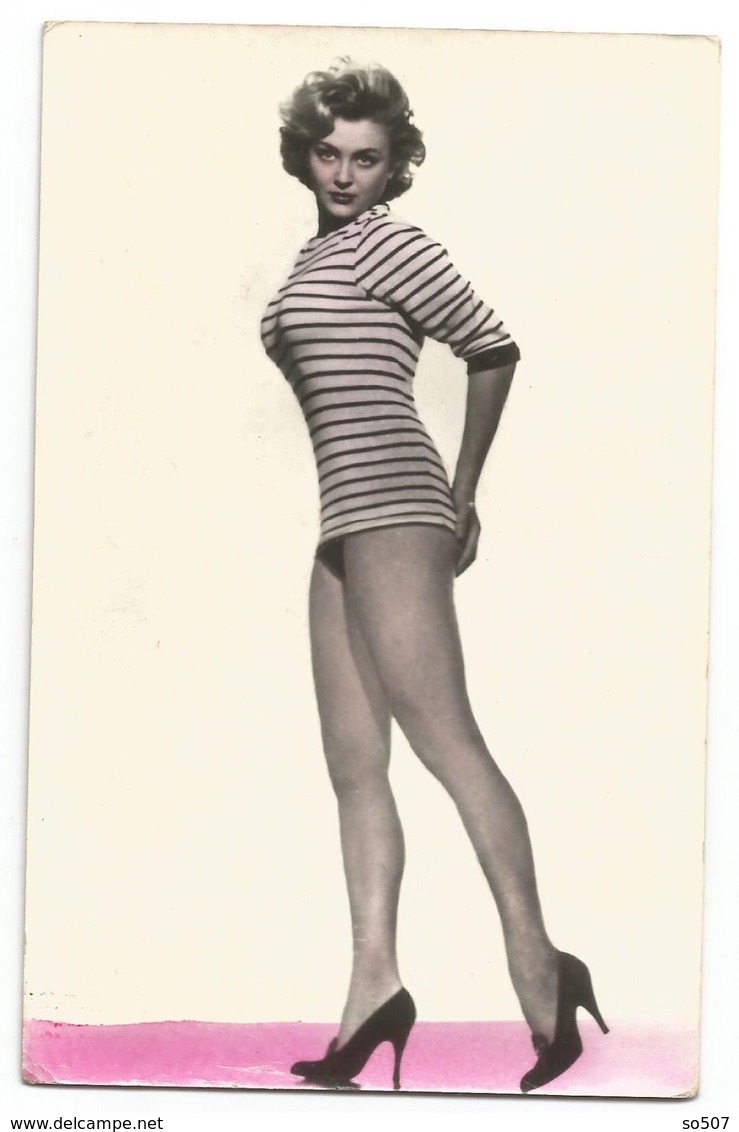 H5-Old Postcard-Nicole Courcel- Pin Up Girl, Sexy ,Erotic - Acteurs