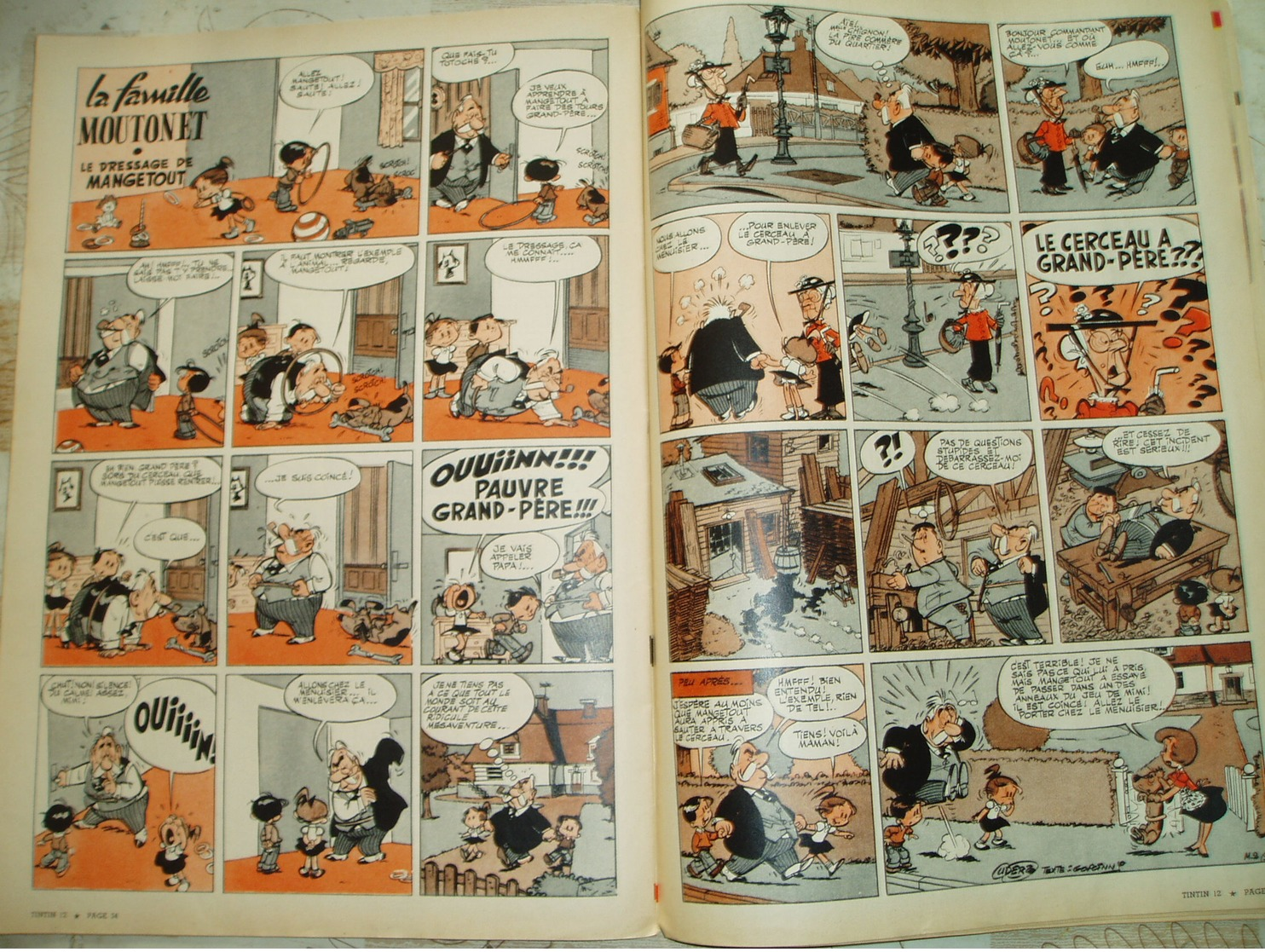 TINTIN BELGE  NO 12- 04/1959-COVER HERGE-RC DIVERS--PUB DINKY TOYS-MOTO NSU -VOIR - Tintin