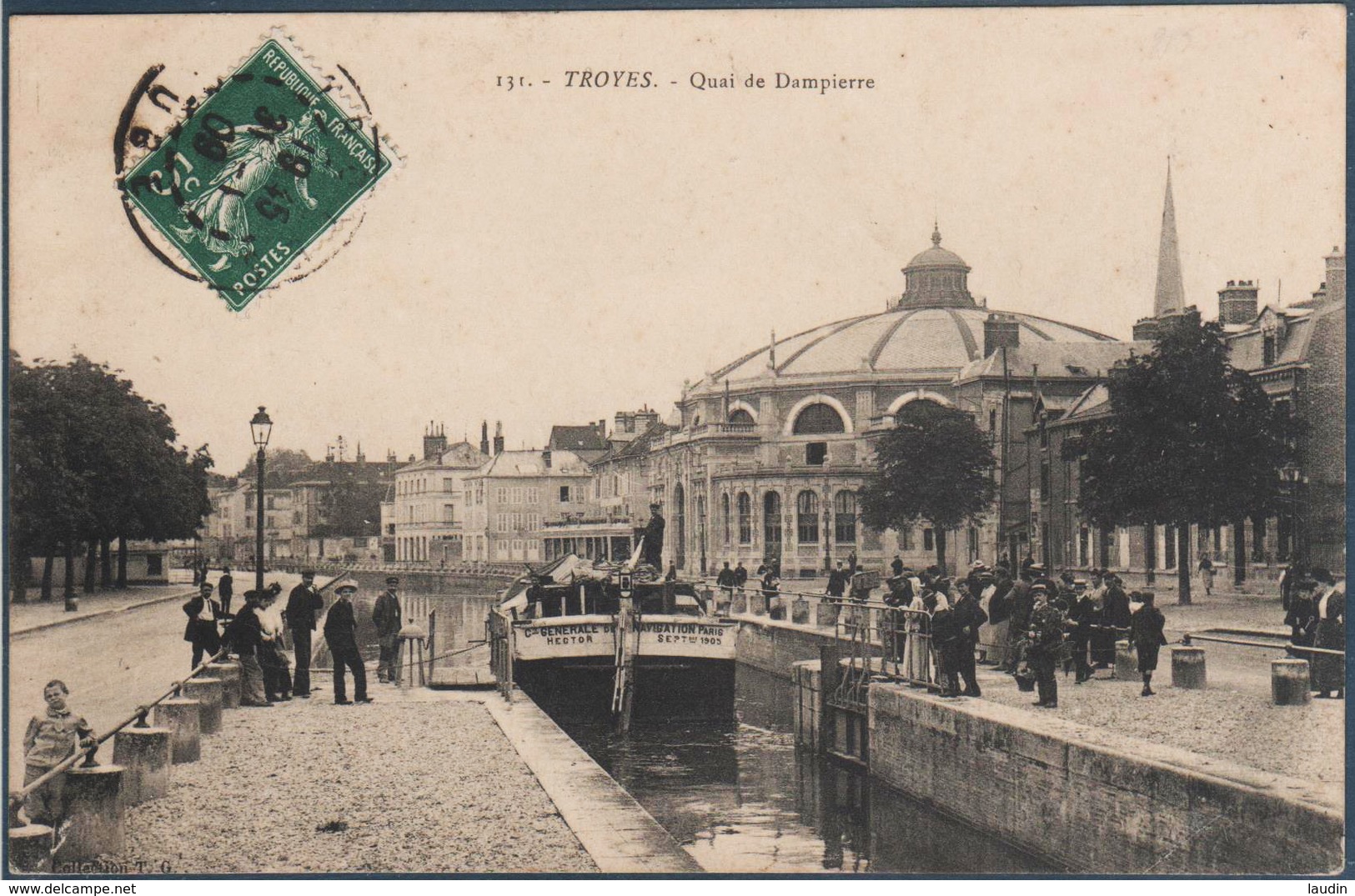 Troyes , Quai De Dampierre , Péniche , Animée - Troyes