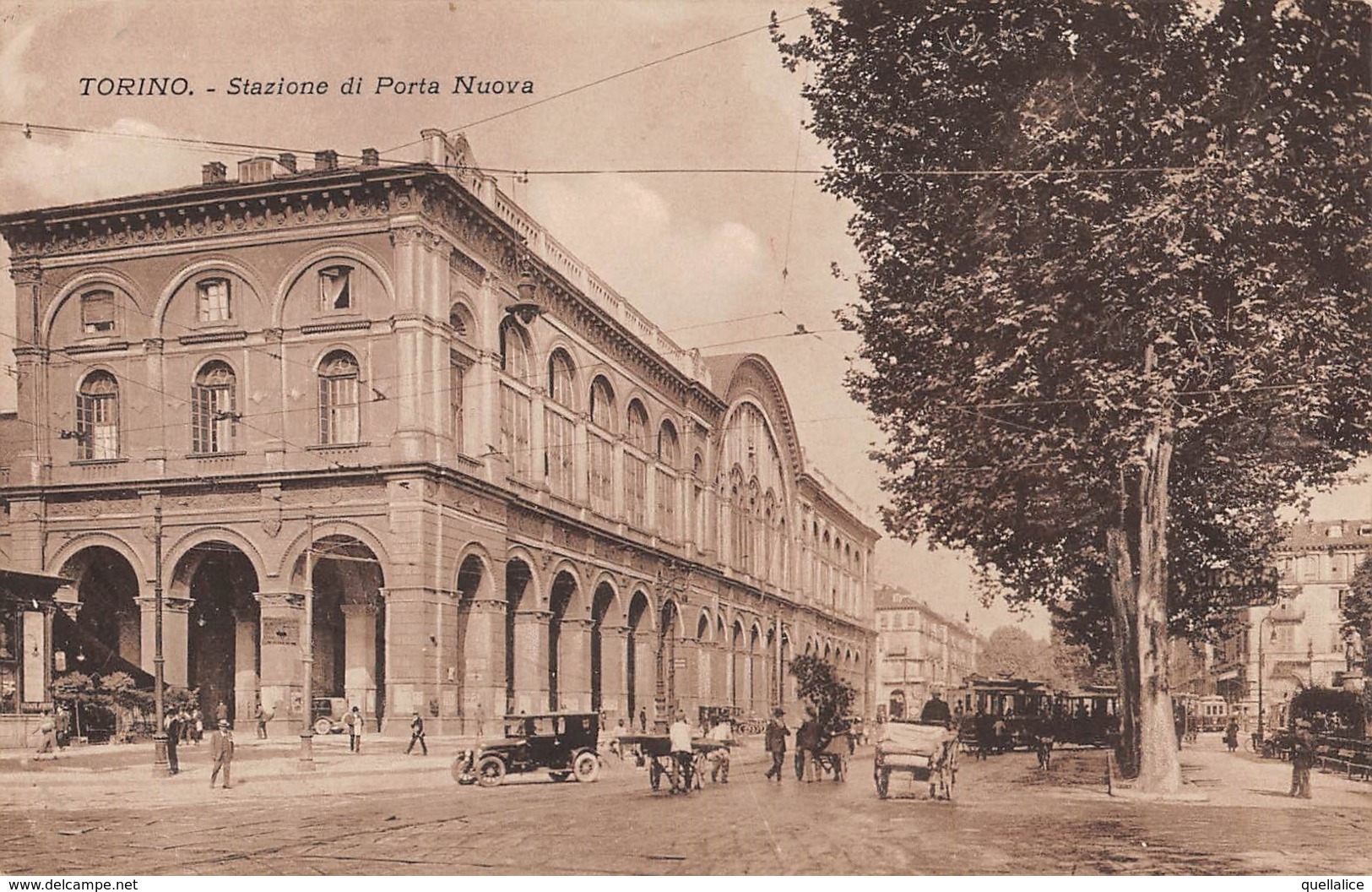 1027  "TORINO - STAZIONE DI PORTA NUOVA"  ANIMATA, CARROZZE, AUTO.  CART  NON SPED - Stazione Porta Nuova