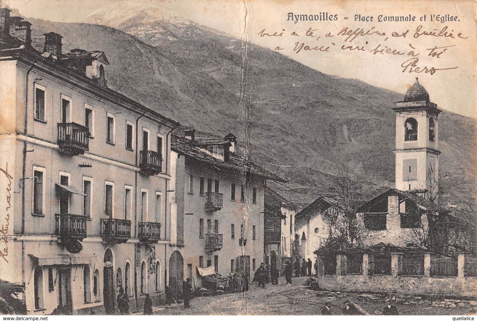 1035  "(AO) AYMAVILLES - PLACE COMUNALE ET L'EGLISE" ANIMATA.  CART  SPED 1920 - Autres & Non Classés