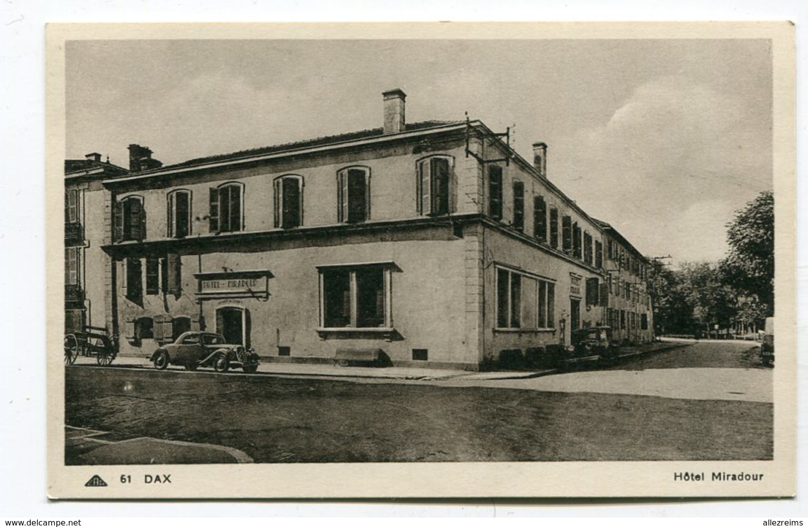 CPA  40 : DAX  Hotel Miradour Avec Citroen Traction Coupé  A   VOIR   !!! - Dax