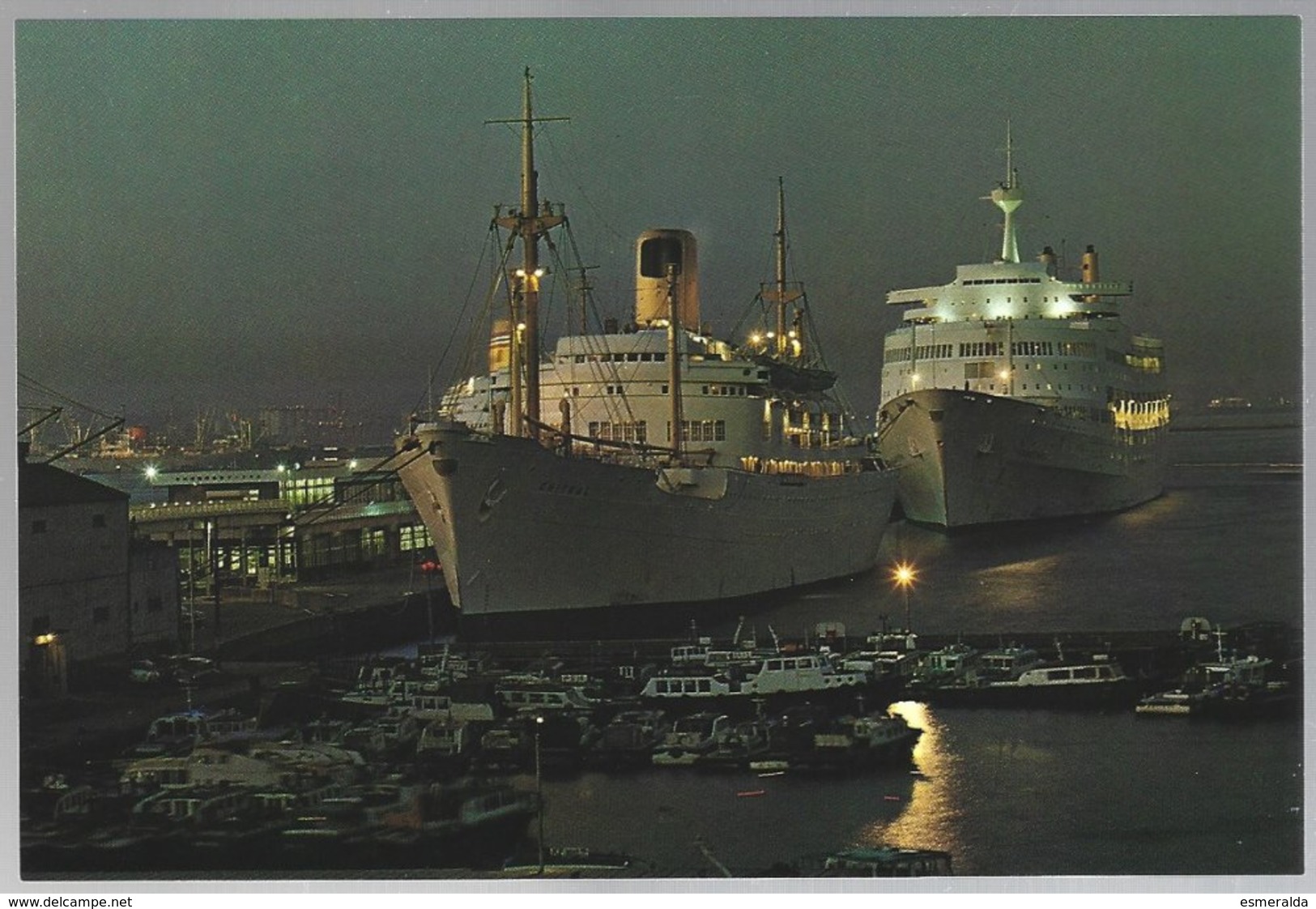 CP Japon,Port Yokohama In Twilight, Where Even Globe-encircling De Luxe Passenger Ships Find Safe Anchorage. Non Circulé - Paquebote