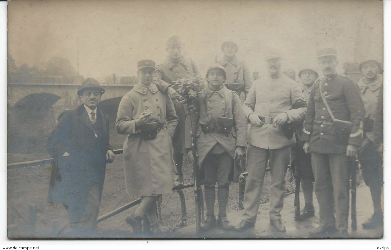 lot de 10 cartes photos miliaires "Occupation d'usines allemandes par les Belges" notamment de Boël