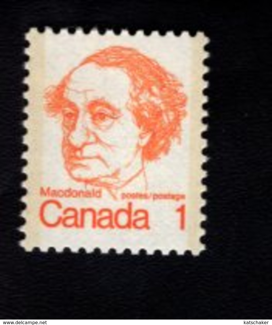 753909137 1972 1976  SCOTT 586 POSTFRIS MINT NEVER HINGED EINWANDFREI XX SIR JOHN A MACDONALD - Neufs