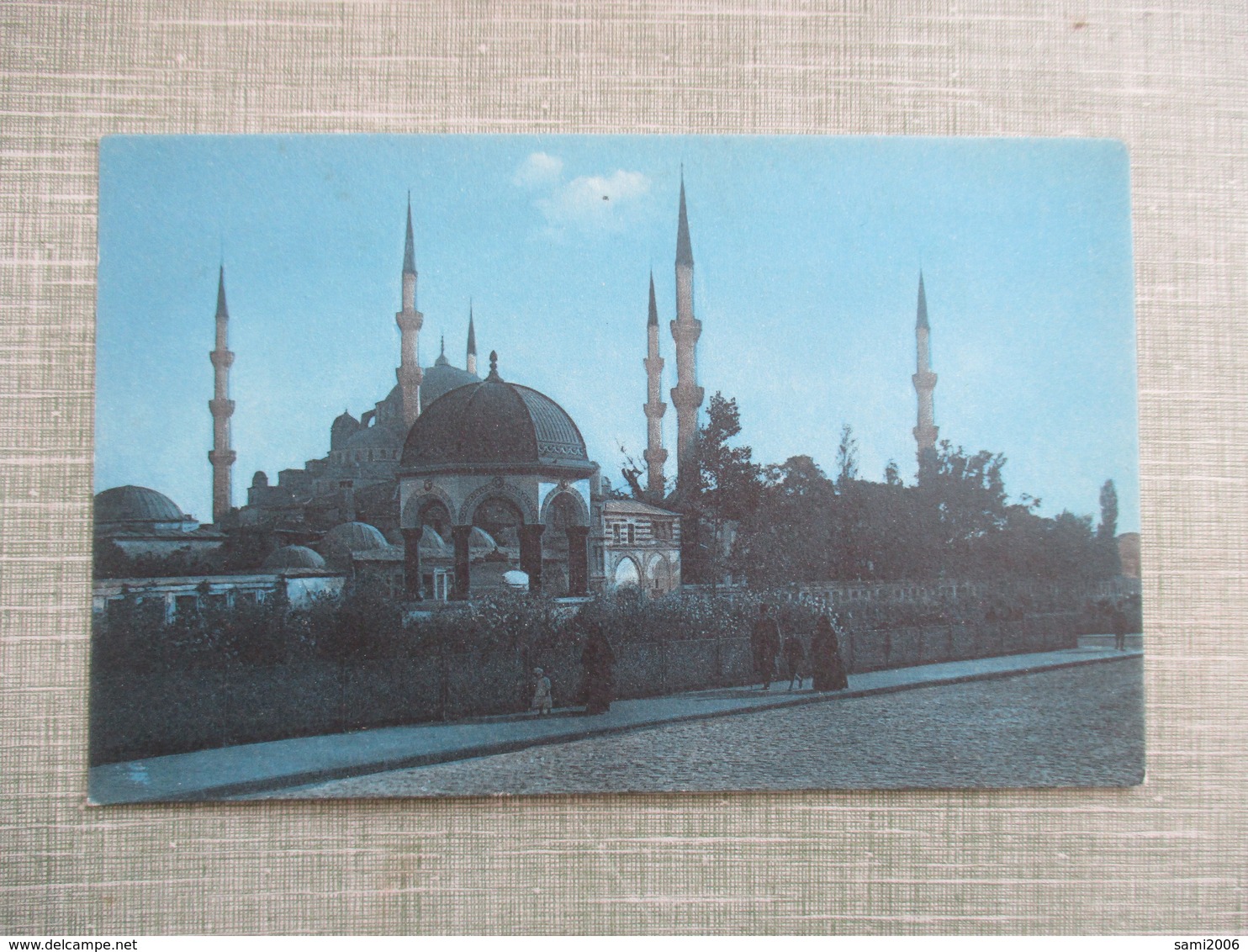 CPA TURQUIE CONSTANTINOPLE MOSQUEE SULTAN AHMED ET FONTAINE GUILLAUME II - Turquie