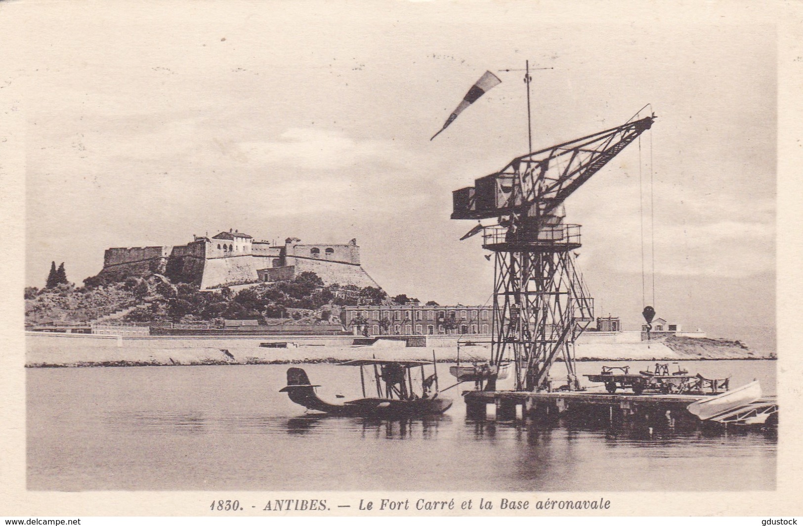 Alpes-Maritime - Antibes - Le Fort Carré Et La Base Aéronavale - Autres & Non Classés