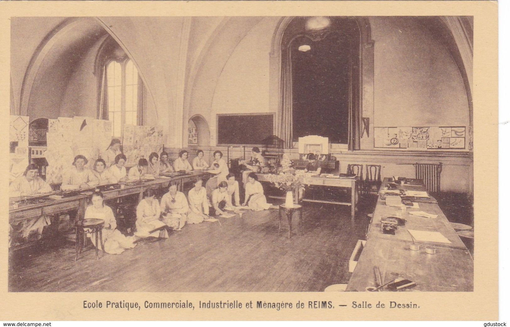 Marne - Ecole Pratique, Commerciale Et Ménagère De Reims - Salle De Dessin - Reims