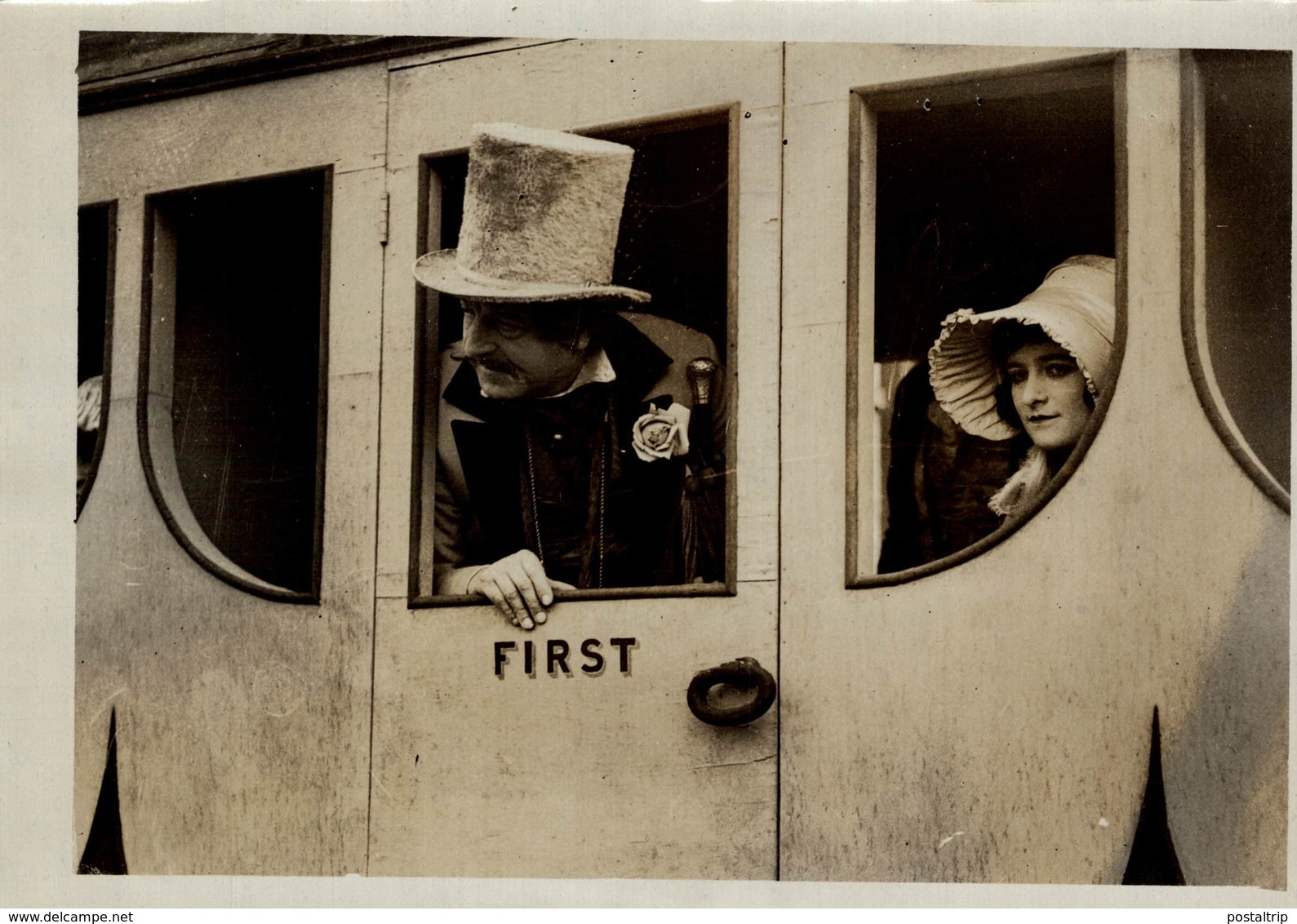 FIRST CLASS  DAILY MIRROR  PHOTOGRAPH  Fonds Victor FORBIN (1864-1947) - Trenes