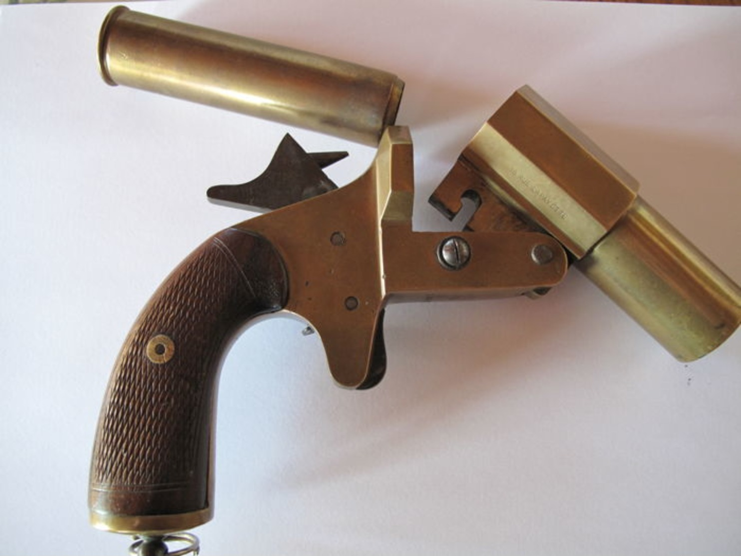 PISTOLET LANCE FUSÉES FRANCAIS EN BRONZE  CHOBERT PARIS FONCTIONNEL - Armi Da Collezione