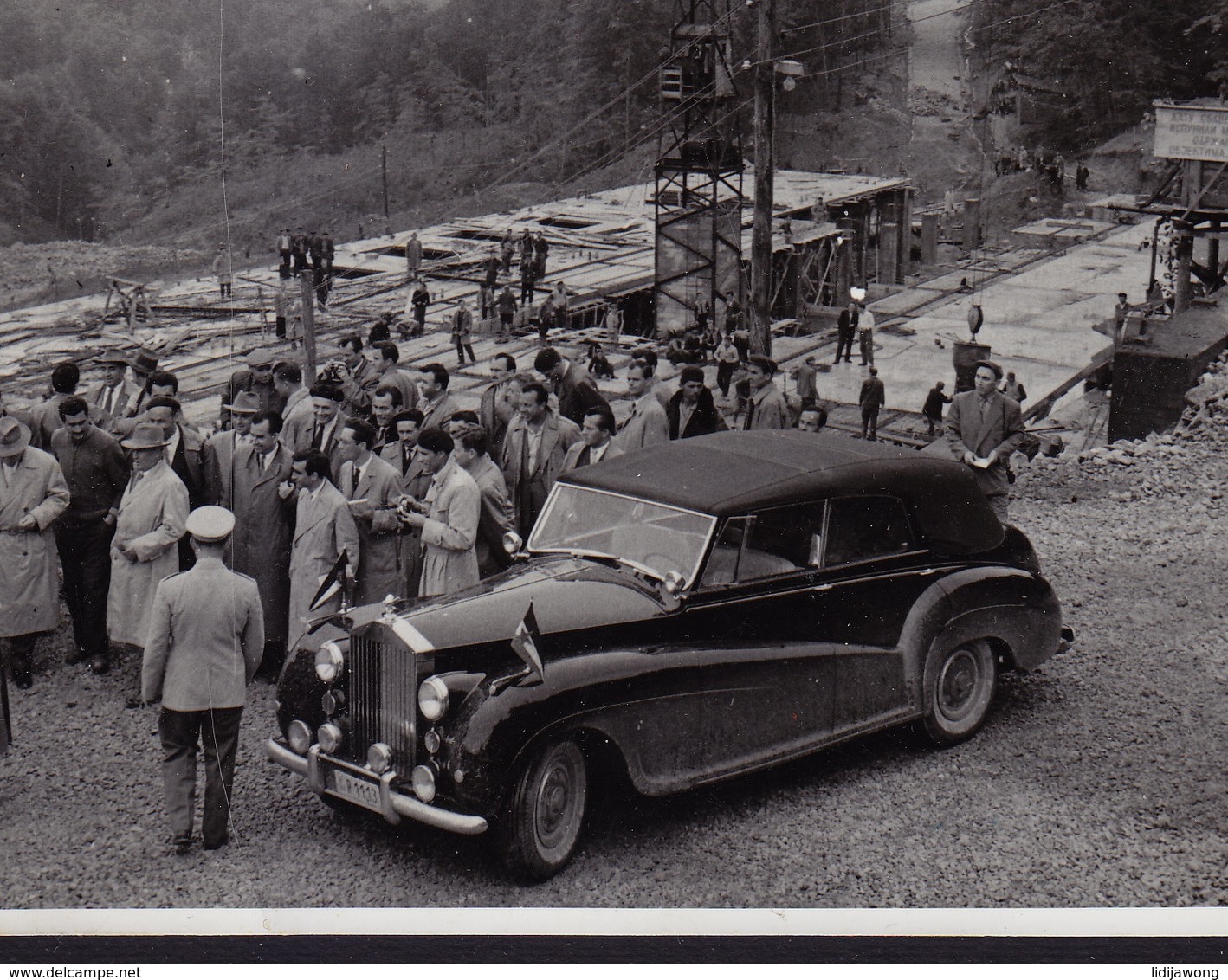 President Tito With Rolls-Royce (not Postcard) PHOTO (JUGOFOTO) 13 X 17 Cm AUTO AUTOMOBILE CAR (see Sales Conditions) - Passenger Cars