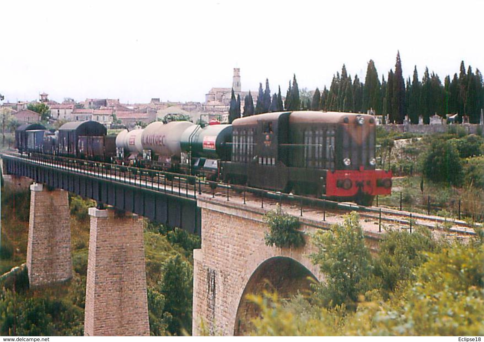 Cazouls Les Beziers - Un Train De Marchandises Du Chemin De Fer De L' Herault  U 1389 - Trains