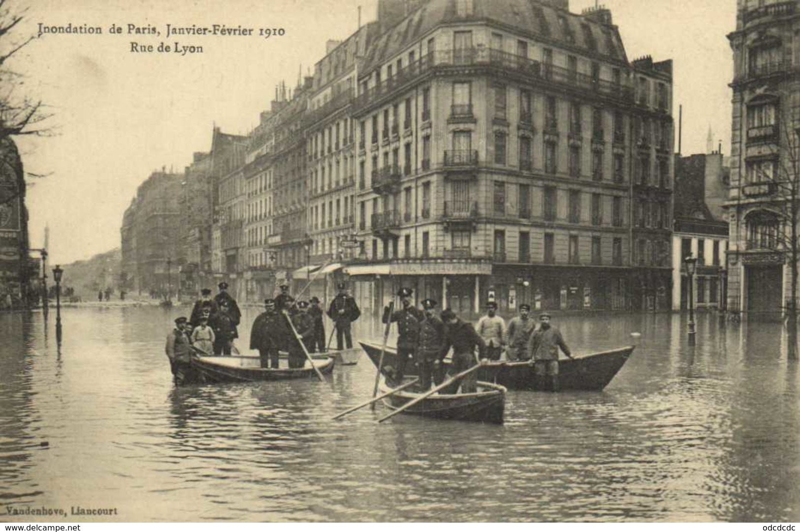 Inondations De Paris  Janvier Fevrier1910 Rue De Lyon Les Barques  RV - Inondations De 1910