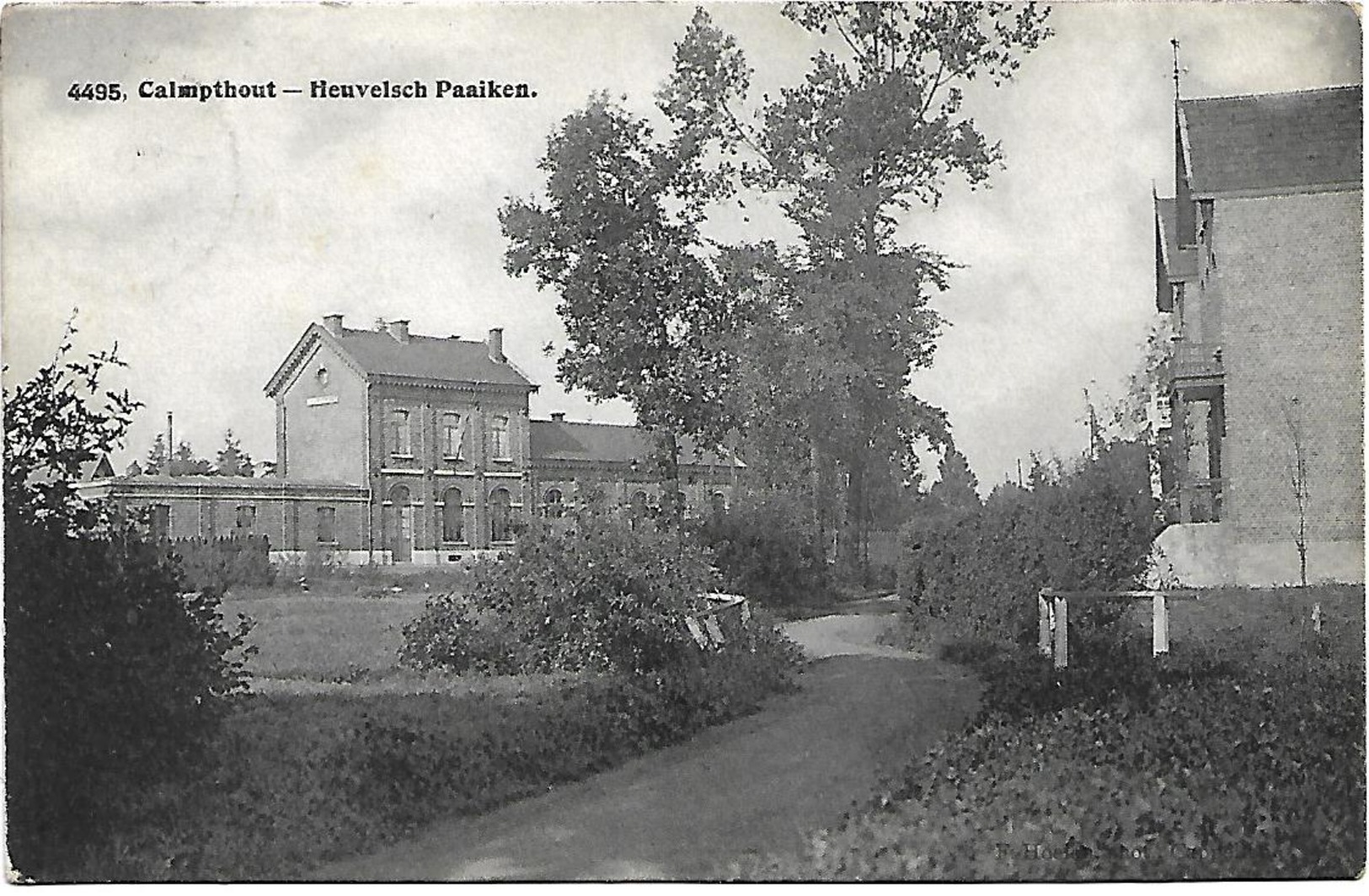 Calmpthout - Heuvelsch Paaiken (met Station) Hoelen N°4495. - Kalmthout