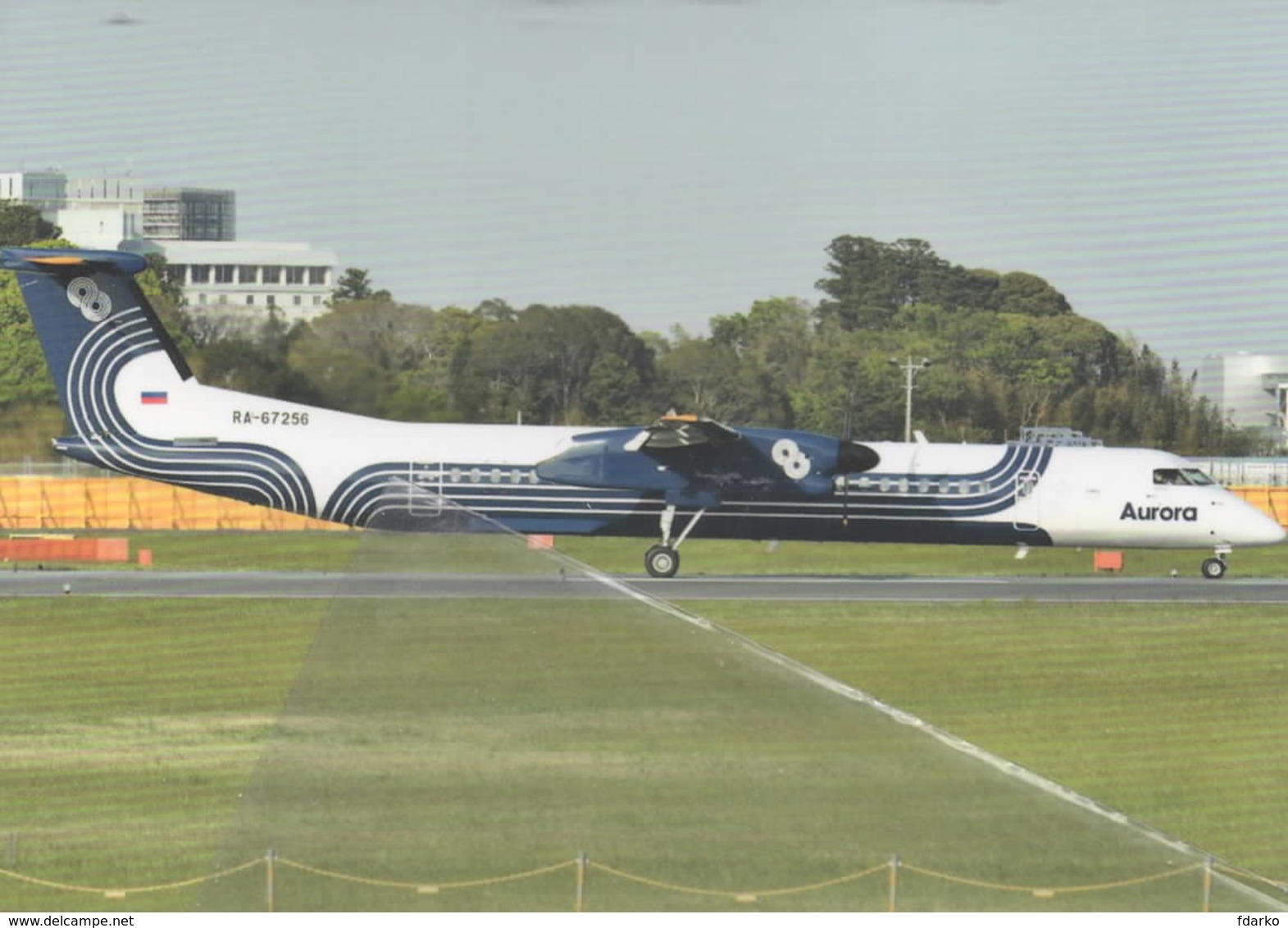 Aurora Bombardier DHC8-400QC  RA-67256 At Narita, Tokyo - 1946-....: Era Moderna