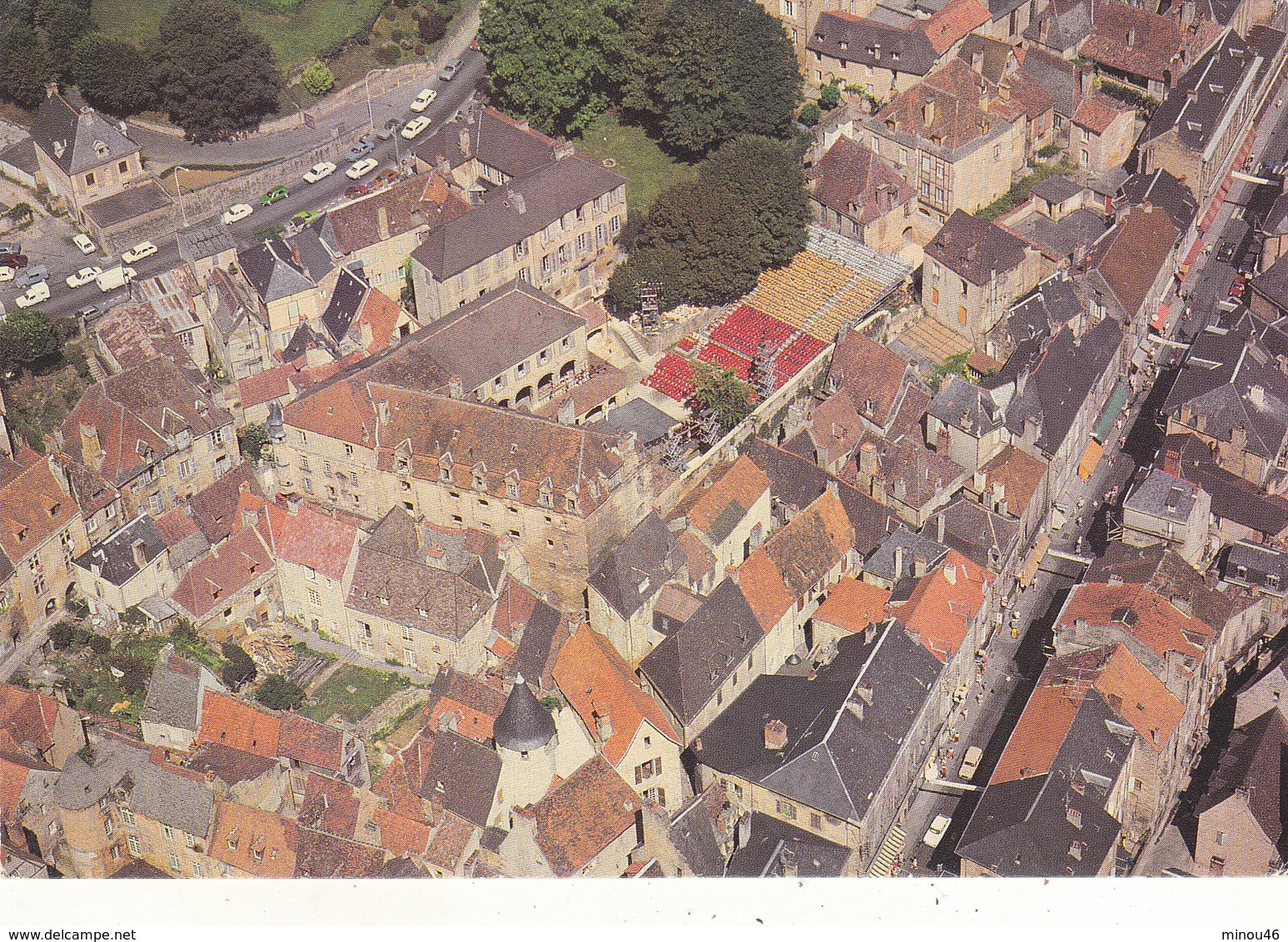 SARLAT : RARE CPM G.F DEBUT 80.N.CIRCULEE.ABBAYE STE.CLAIRE.RESTAUREE CLUB DU VIEUX MANOIR.B.ETAT.PETIT PRIX.COMPAREZ!!! - Sarlat La Caneda