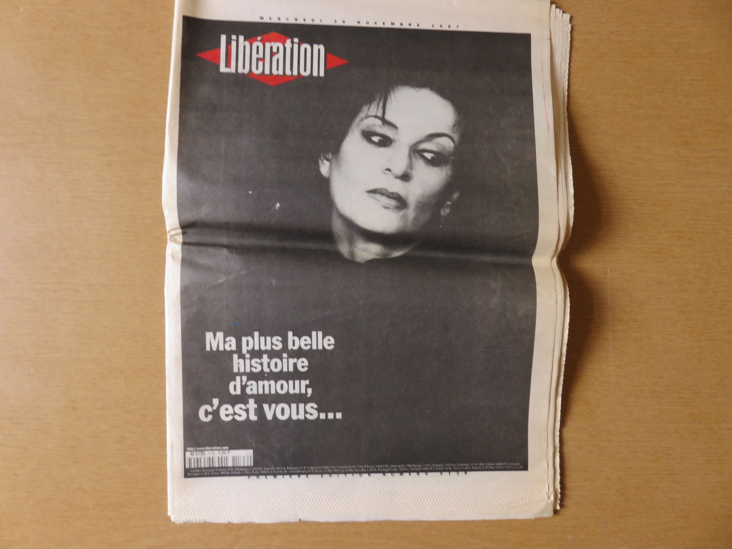 Journal Libération Mercredi 26 Novembre 1997 - Ma Plus Belle Histoire D'amour, C'est Vous... Barbara Est Morte Lundi Soi - 1950 à Nos Jours