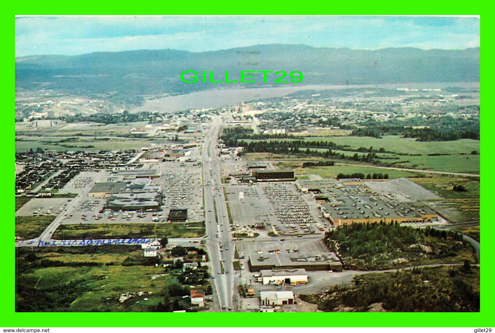 CHICOUTIMI, QUÉBEC - VUE AÉRIENNE DE LA VILLE - CIRCULÉE EN 1977 - - Chicoutimi