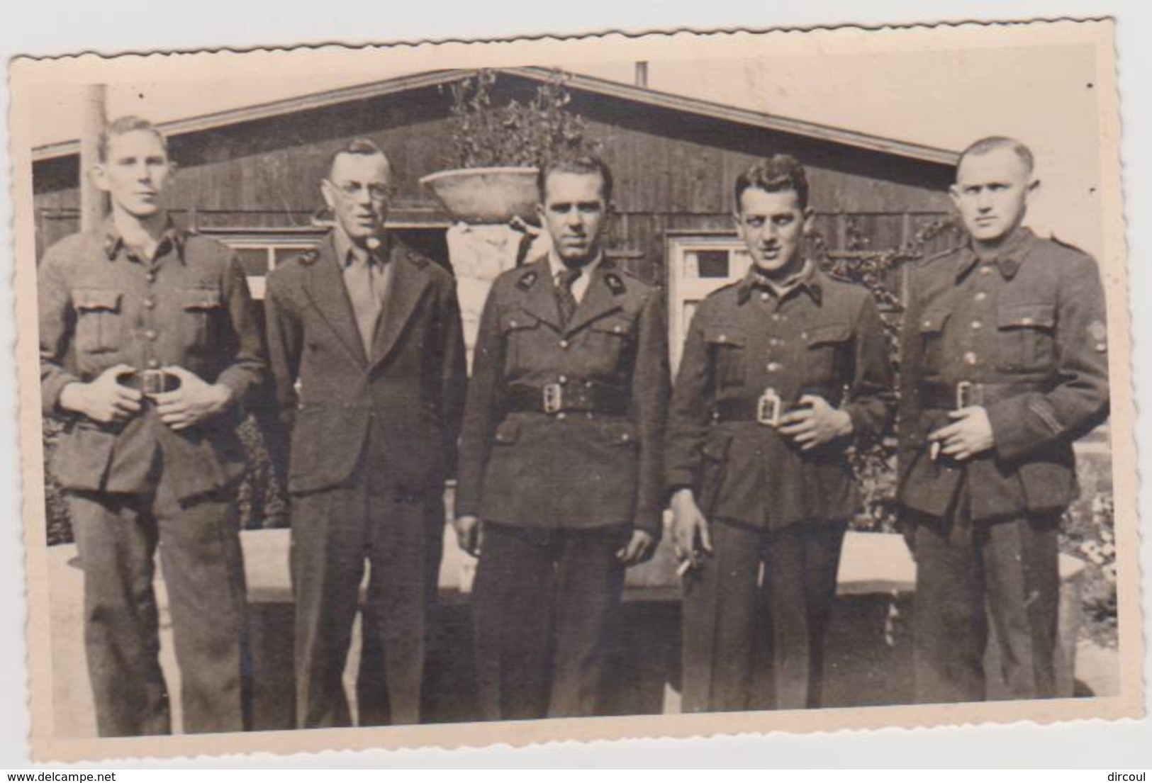 40695  -  Forest  Militaria  1943 -  Carte  Photo  Militaires - Forest - Vorst