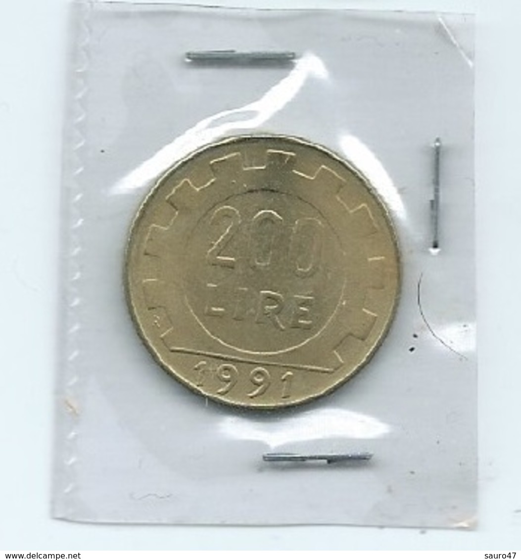 MN104  ITALIA 1991  LIRE 200 - 200 Lire