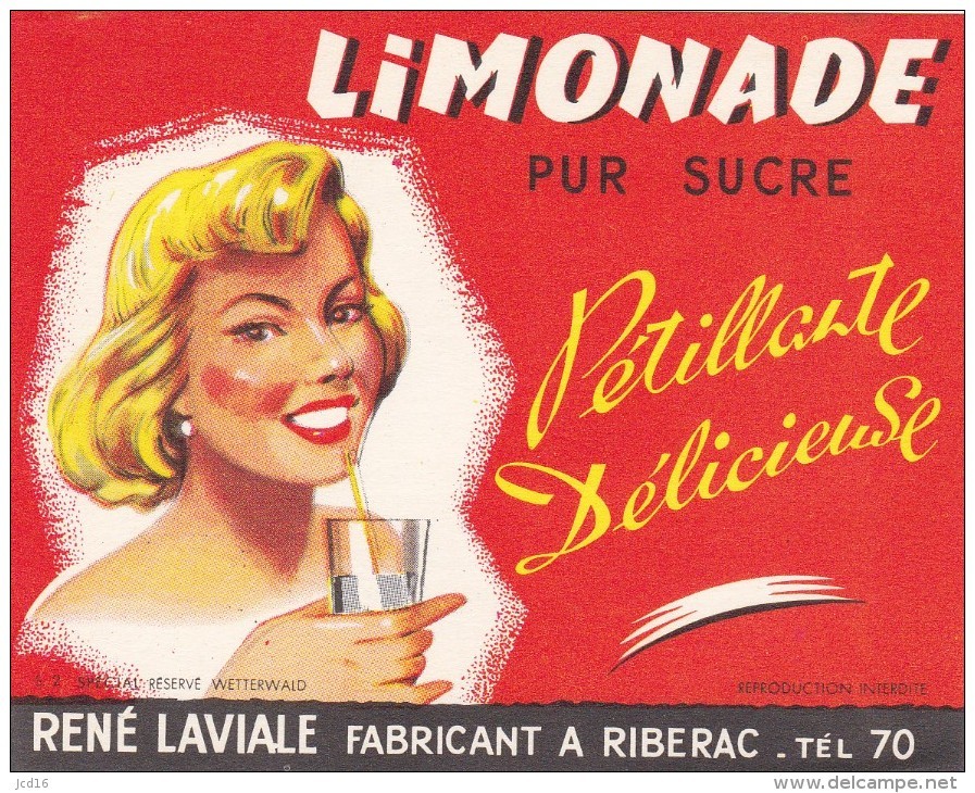 FRANCE ETIQUETTE Rouge LIMONADE LAVIALE Riberac Dordogne PIN UP Wetterwald Imprimerie - Autres & Non Classés