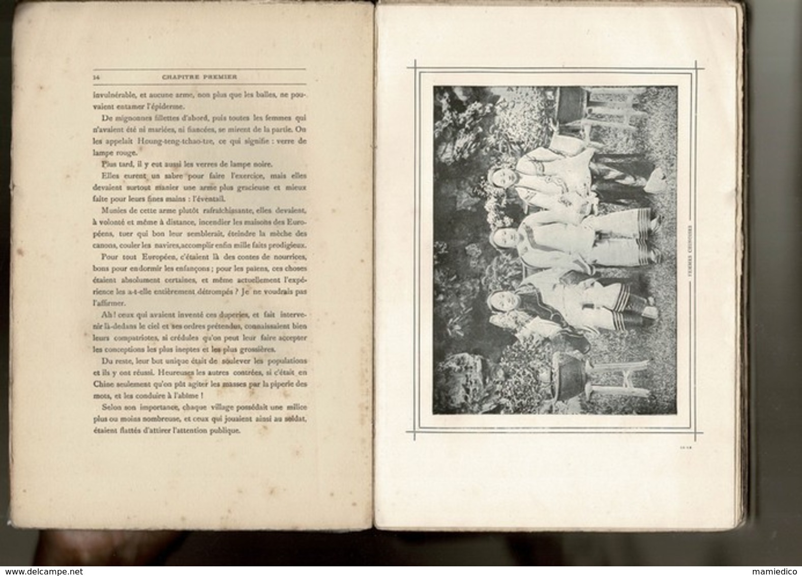 Livre de 292 pages  HISTOIRE: "LE DRAME DE PEKIN EN 1900" Nombreuses gravures. Vendu en l'état avec salissures