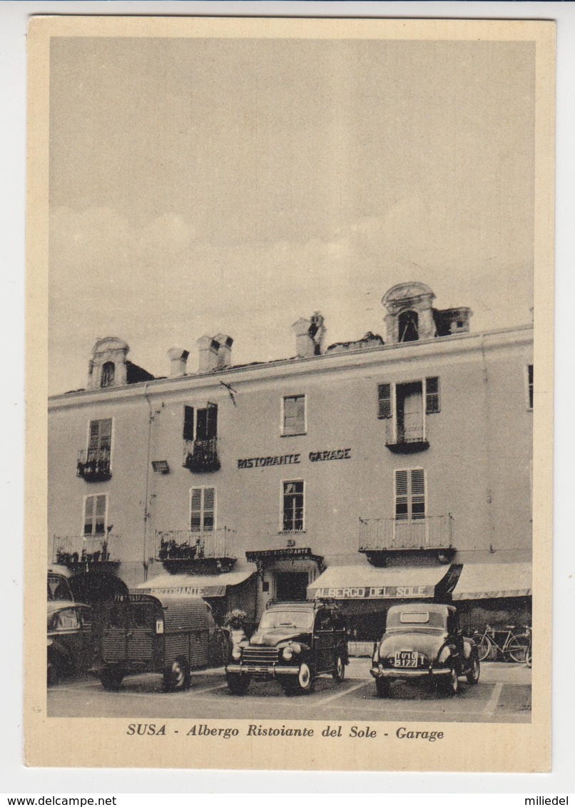 SU 026 /  ITALIE /  SUSA  /  ALBERGO RISTORANTE  DEL SOLE  , Nombreuses Voitures Anciennes ( 2CV Citroen Camionnette ) - Bars, Hotels & Restaurants