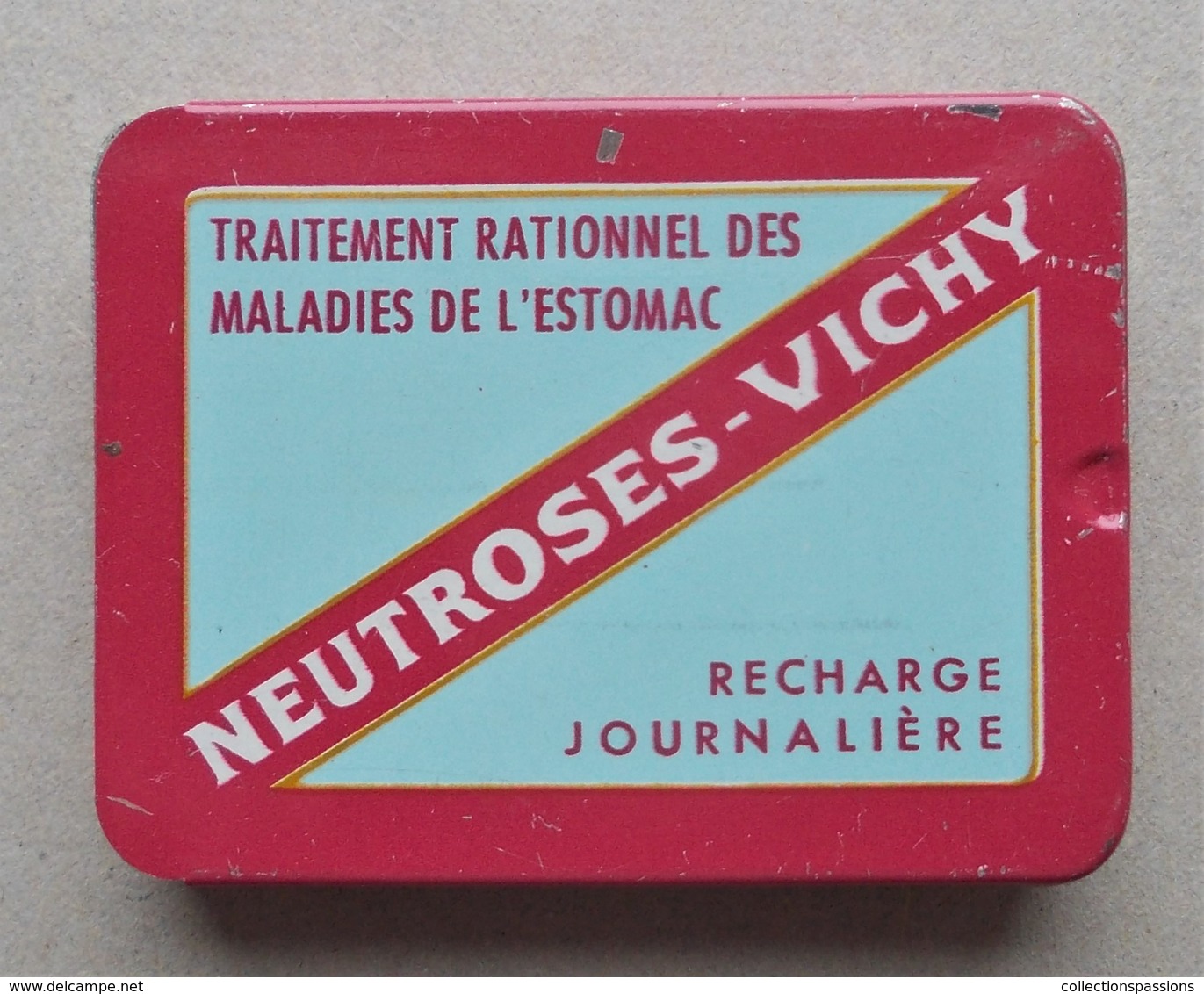 - Boite Métal. Recharge Journalière. NEUTROSES VICHY - Pharmacie - - Matériel Médical & Dentaire