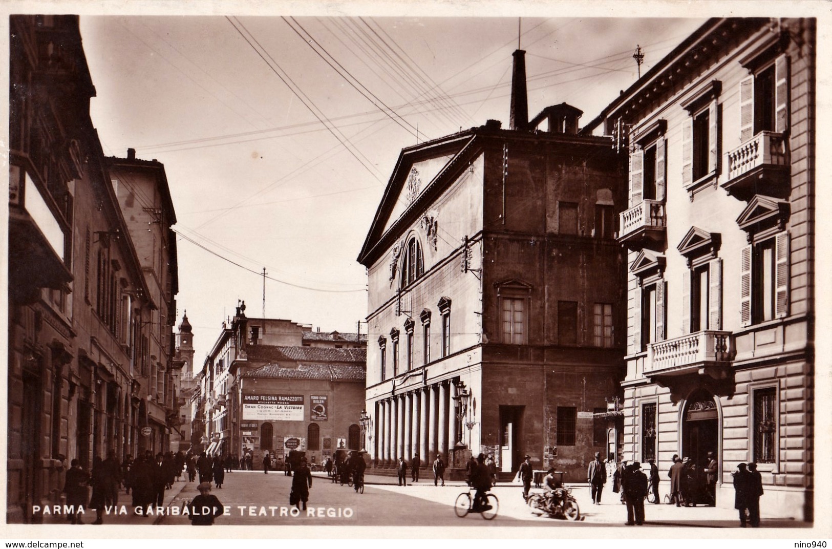 PARMA - Via Garibaldi E Teatro Regio - F/P - V: 1933 - Animata - Parma