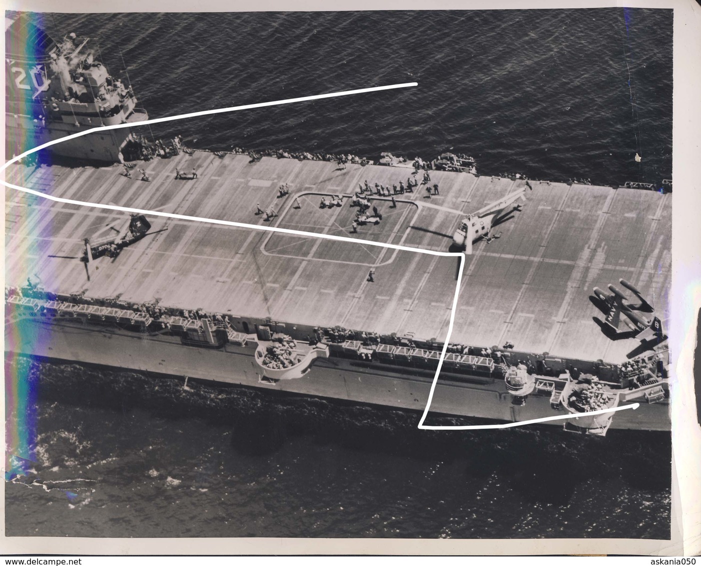 13 1954 Aircraft Carrier Bennington With Helicopters. Press Photo - Luchtvaart