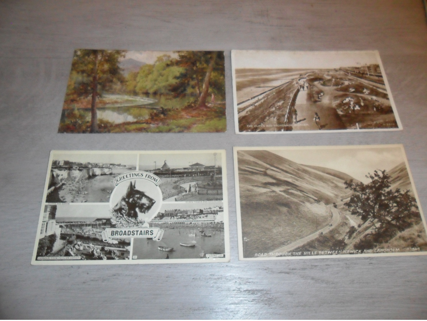 Lot de 60 cartes postales d' Angleterre  England       Lot van 60 postkaarten van Engeland  - 60 scans