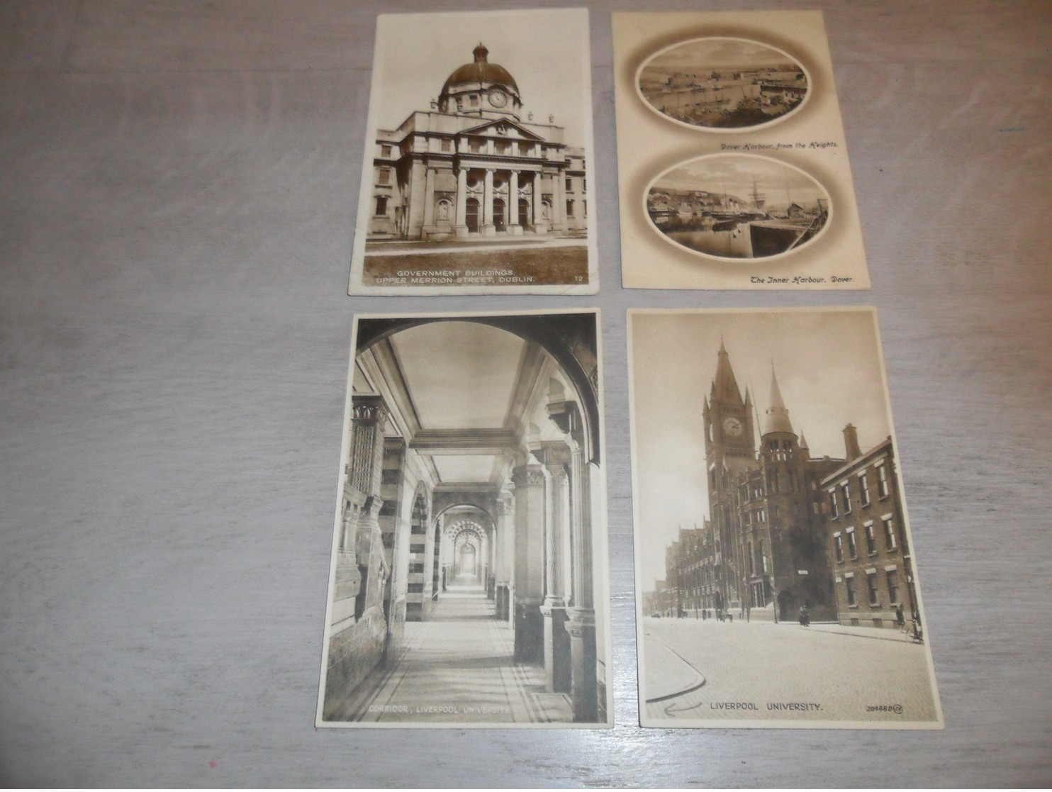 Lot de 60 cartes postales d' Angleterre  England       Lot van 60 postkaarten van Engeland  - 60 scans