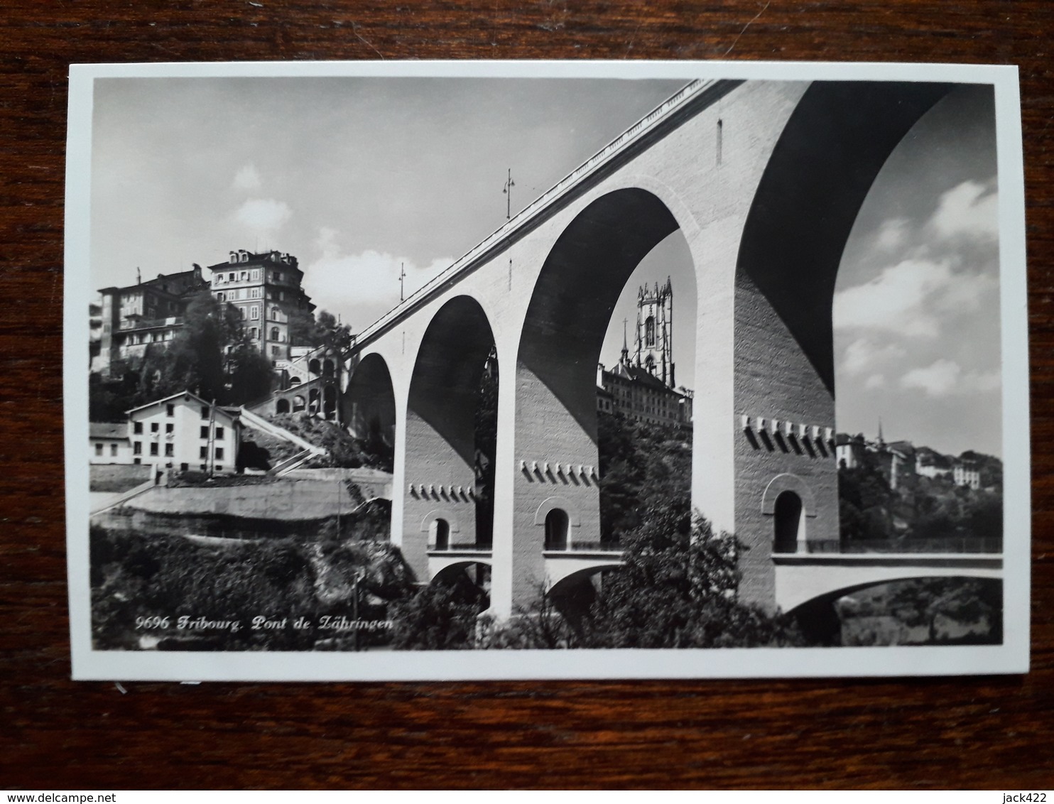 L17/256 Suisse. Fribourg. Pont De Zahringen - Fribourg