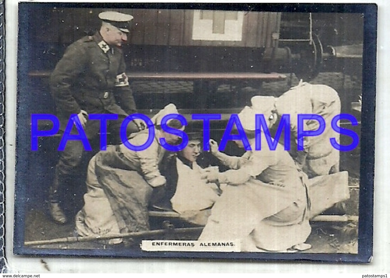 110932 GERMANY SOLDIER MILITARY & NURSES FIGURITA ALBUM OBSEQUIO DE SUSINI THREE 3 NO POSTAL POSTCARD - Other & Unclassified